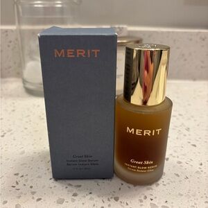 Merit Instant Glow Serum